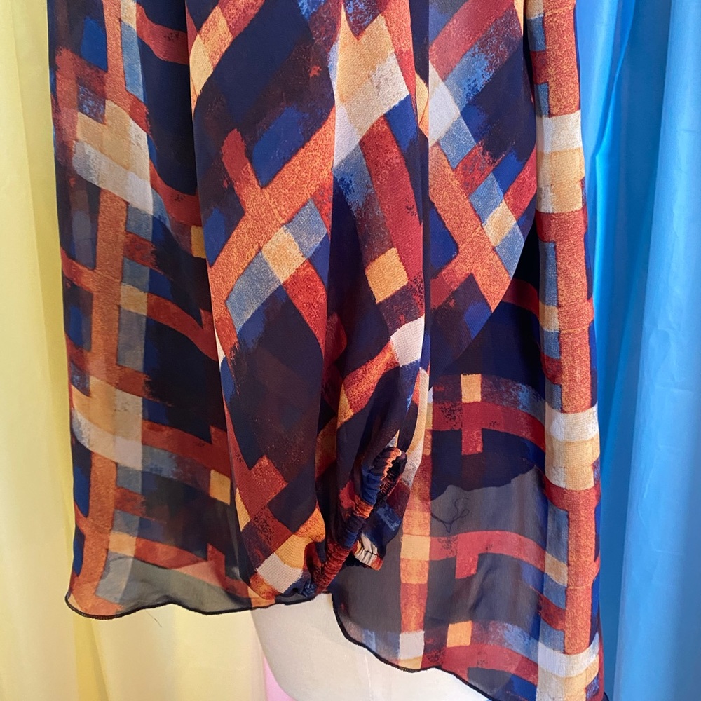 Asymmetrical Top - Picture 3 of 7
